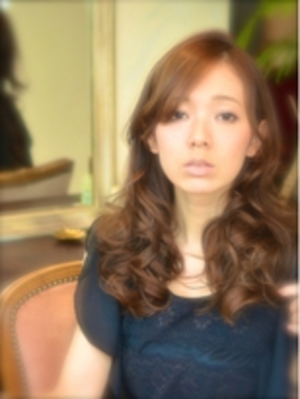 シースルースウィートヘアのサムネイル